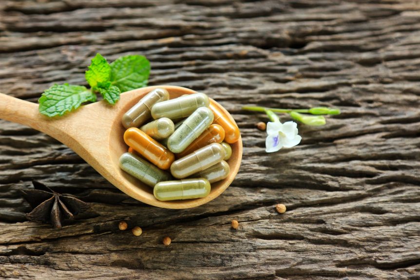 5 herbs in capsules
