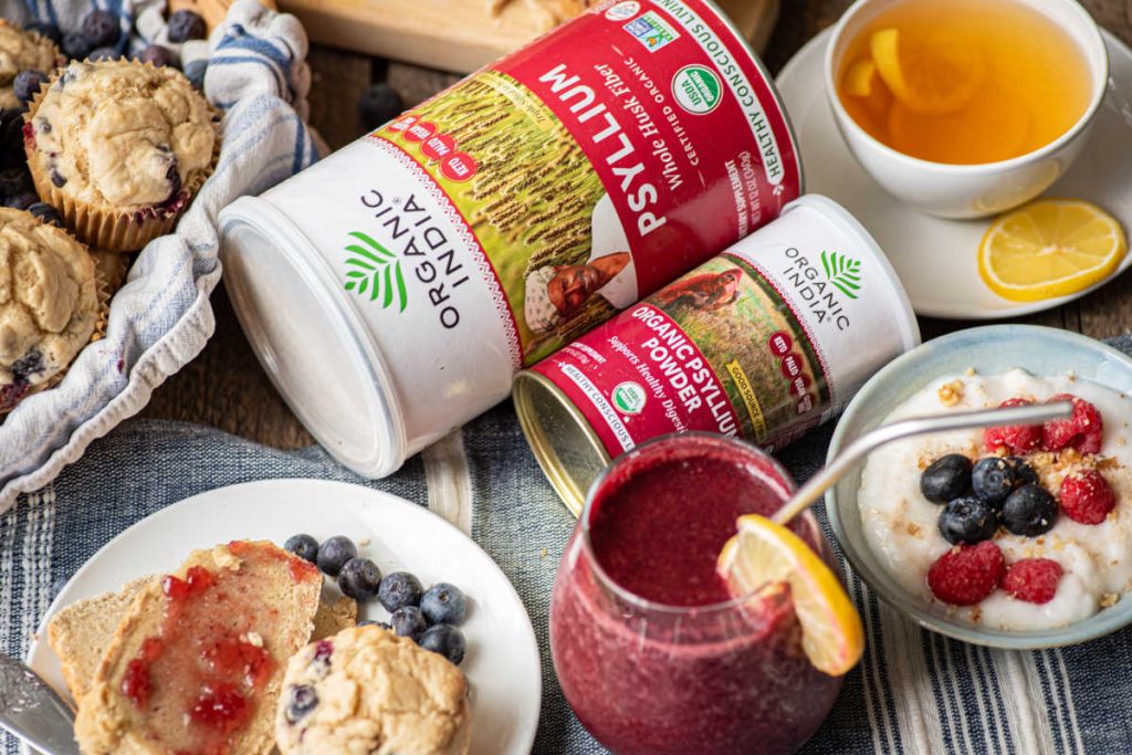 psyllium whole husk vs powder with smoothies, muffins, bread and more ways to prepare.