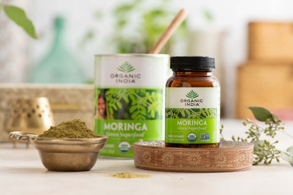 Moringa capsules and powder for health and wellness